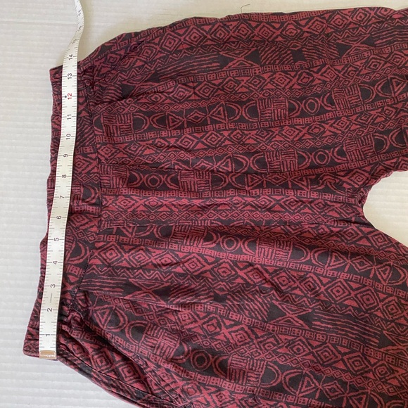 BDG Batik Print Burgundy and Black Harem Pant Size XS - Picture 6 of 16